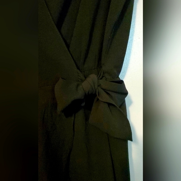 Molly Bracken romper with fowrap skirt Large - Picture 2 of 9